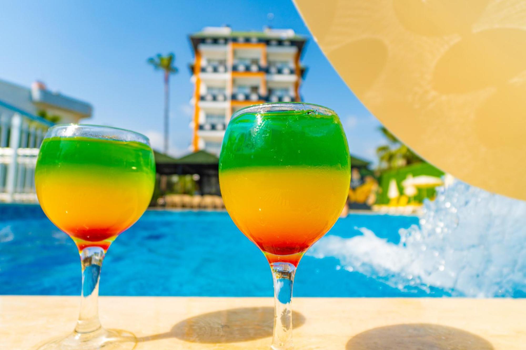De Mare Family Hotel โคนัคคลึ ภายนอก รูปภาพ