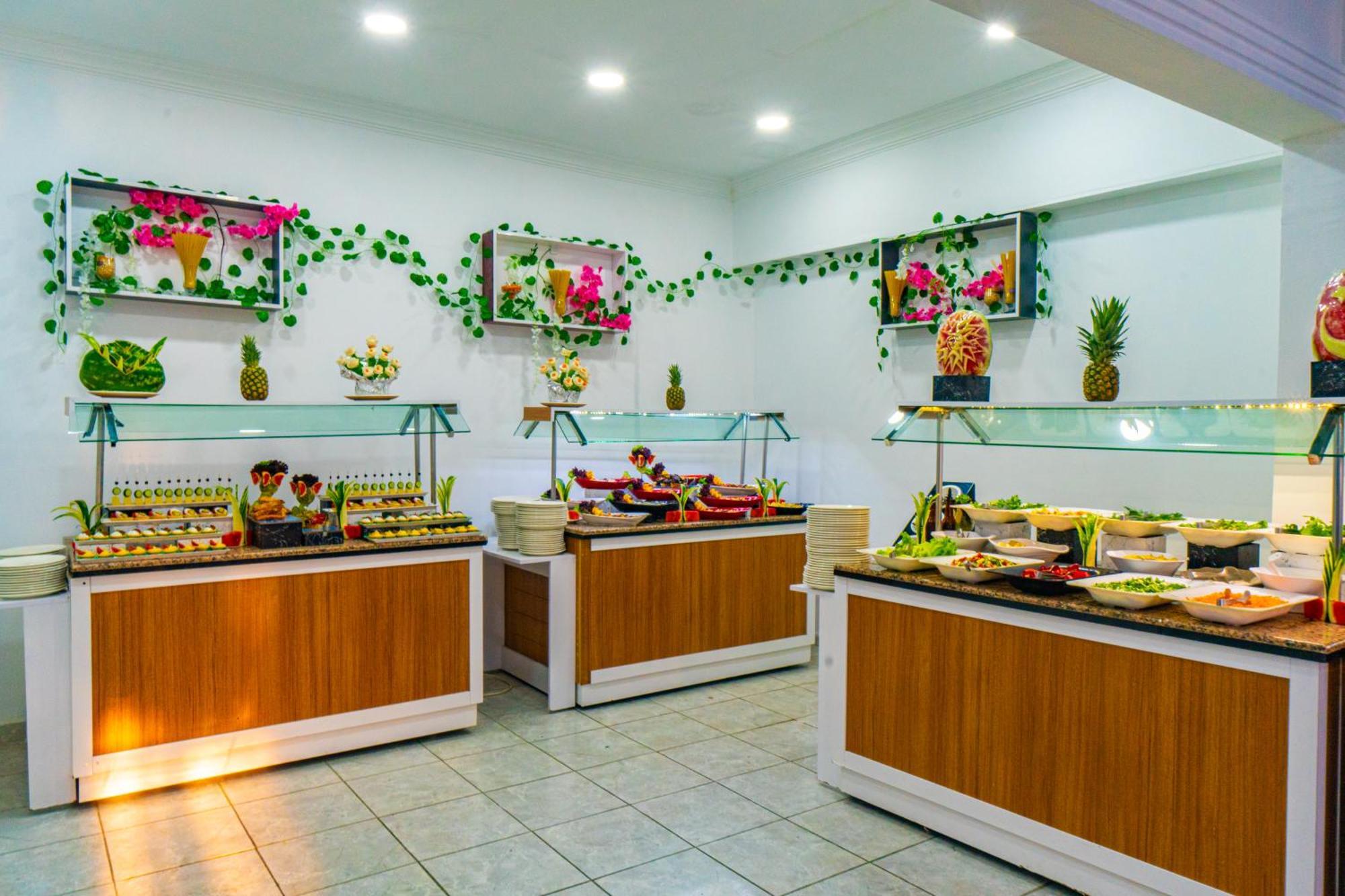 De Mare Family Hotel โคนัคคลึ ภายนอก รูปภาพ