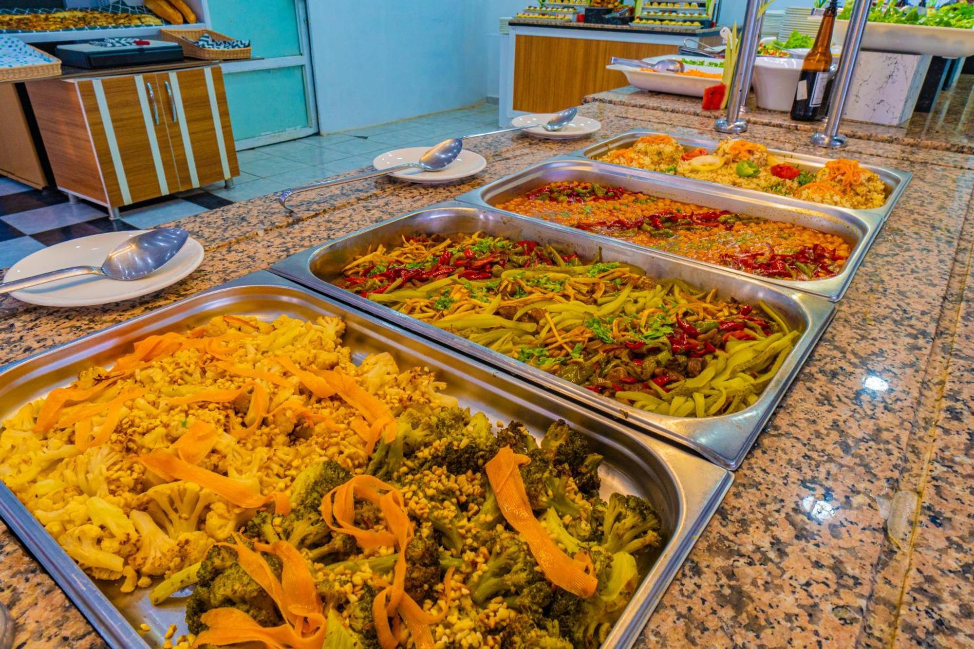 De Mare Family Hotel โคนัคคลึ ภายนอก รูปภาพ